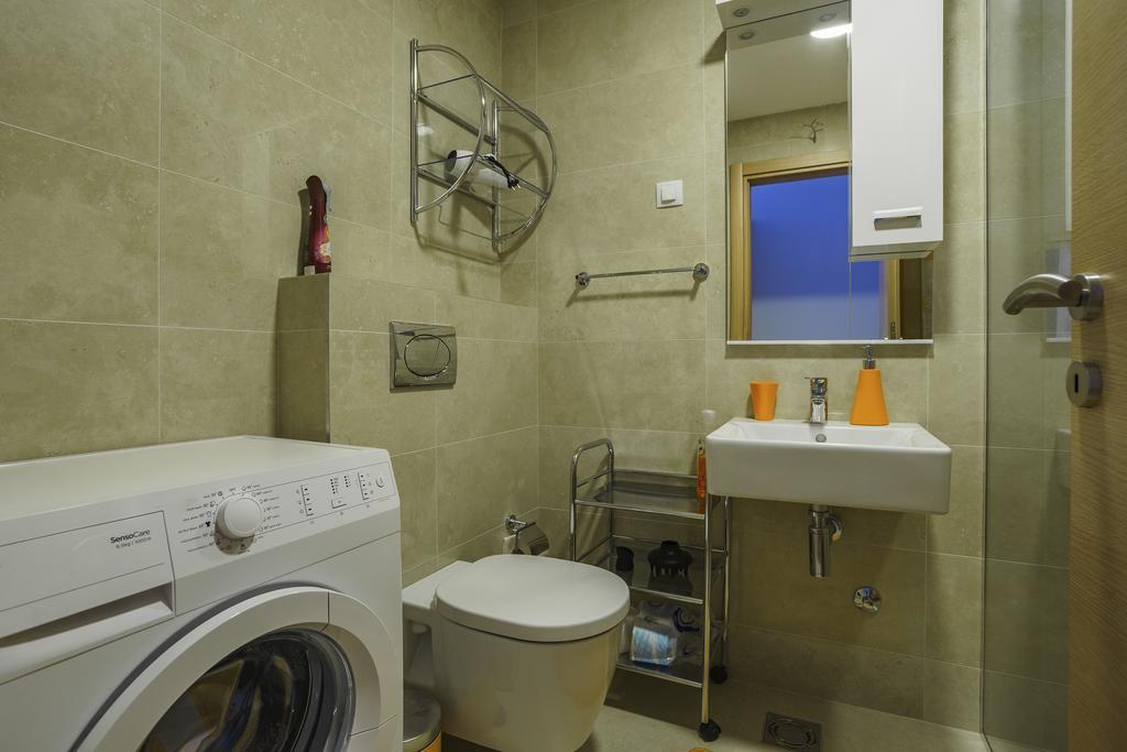 Apartments Lora Bokeljske Brigade Budva Luaran gambar
