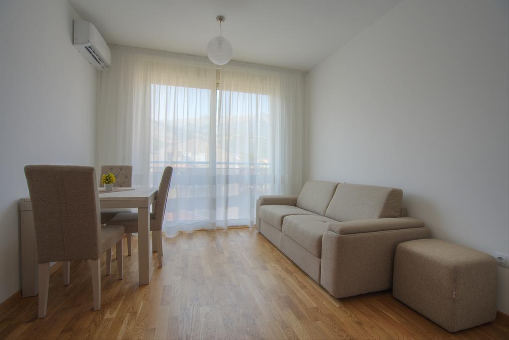 Apartments Lora Bokeljske Brigade Budva Luaran gambar