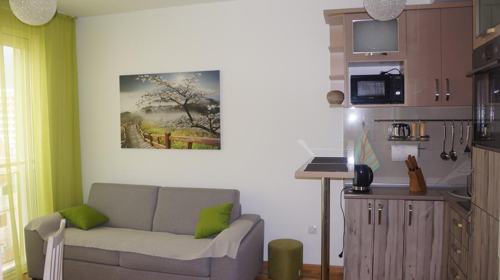 Apartments Lora Bokeljske Brigade Budva Luaran gambar
