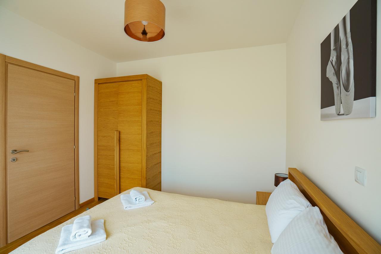 Apartments Lora Bokeljske Brigade Budva Luaran gambar
