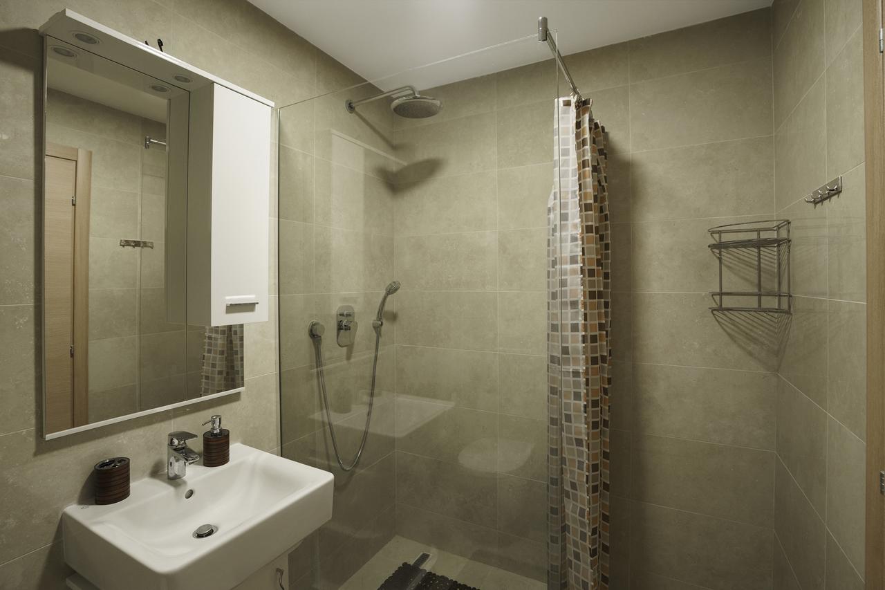 Apartments Lora Bokeljske Brigade Budva Luaran gambar