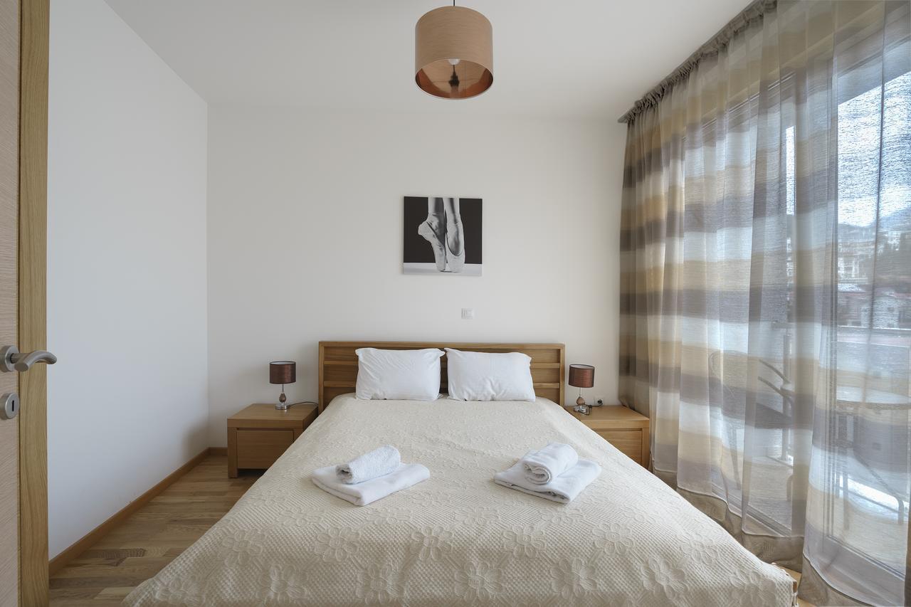Apartments Lora Bokeljske Brigade Budva Luaran gambar